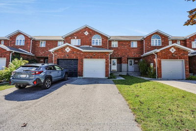 201 STANLEY Street • Barrie, ON photo 2