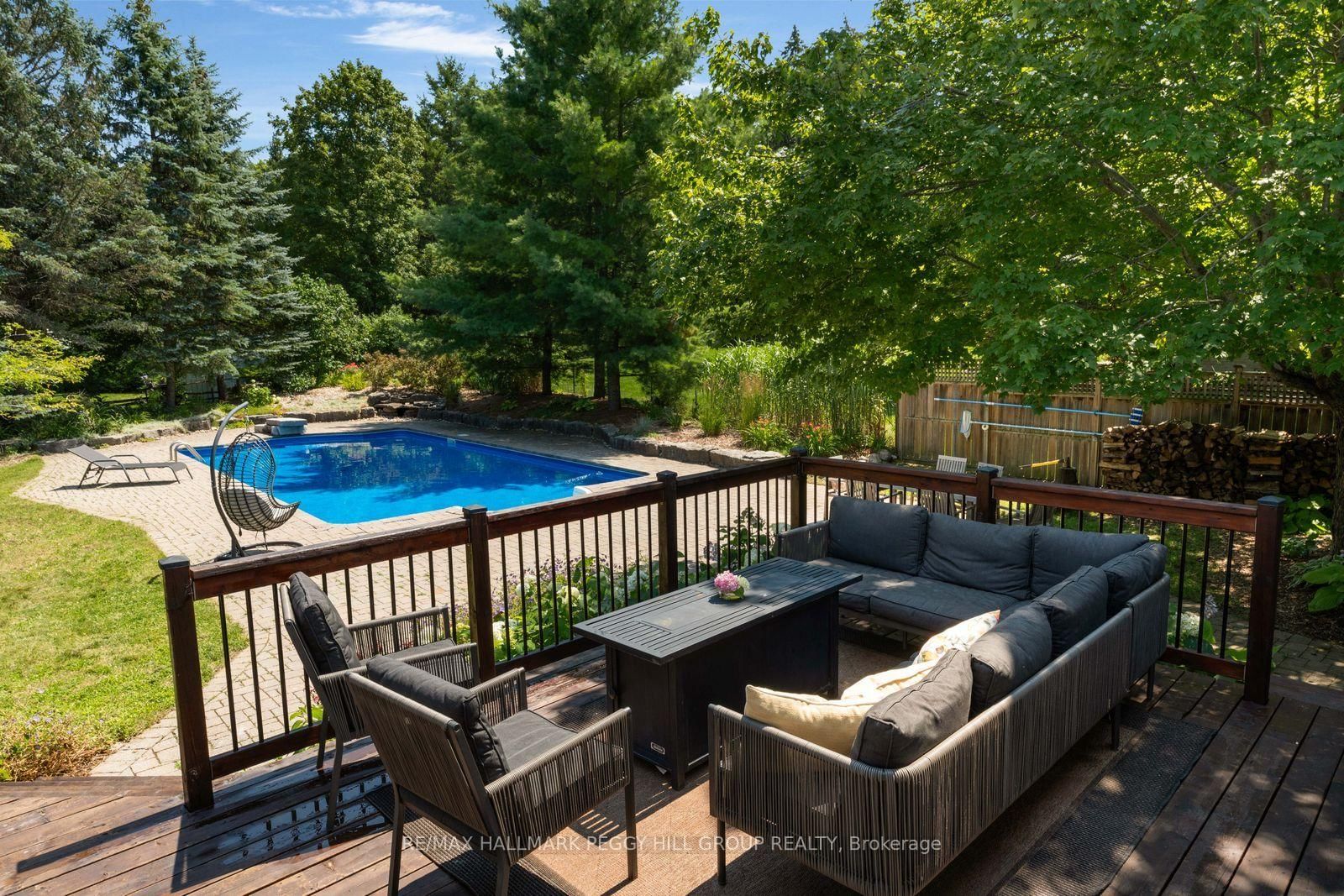 29 Priest Avenue • Springwater, ON photo 23