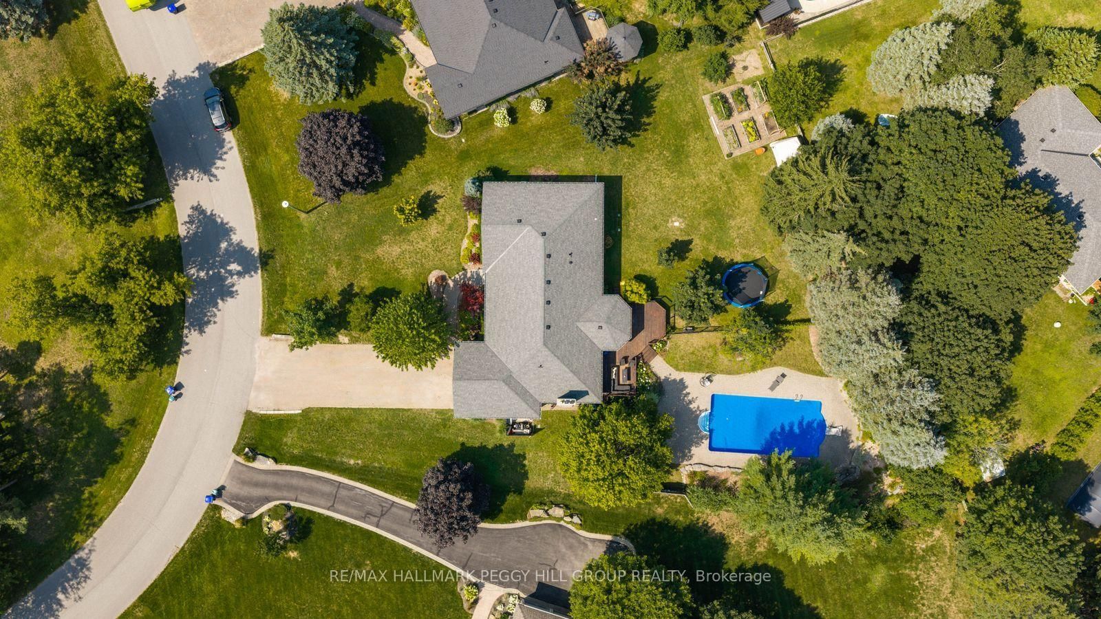 29 Priest Avenue • Springwater, ON photo 26