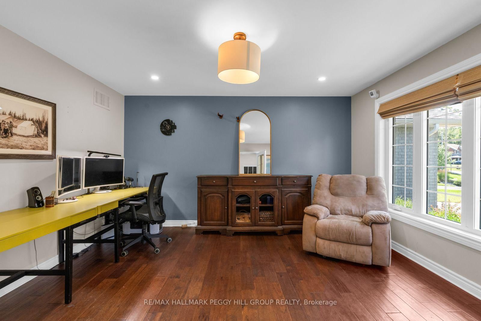 29 Priest Avenue • Springwater, ON photo 4