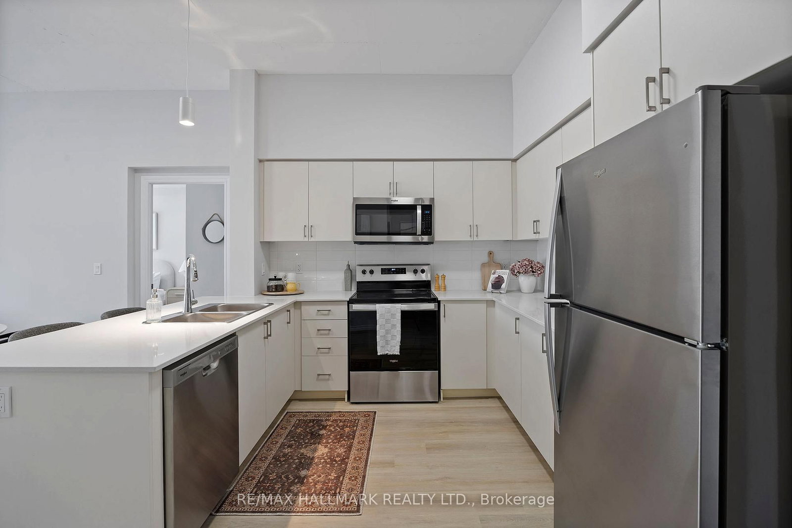 506 - 70 Dean Avenue, Barrie 4