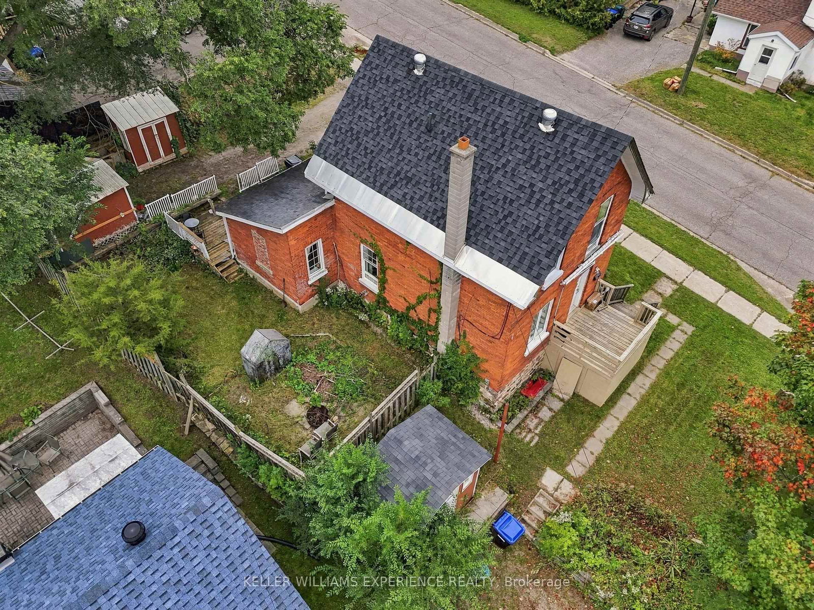 154 Fifth Street • Midland, ON photo 17