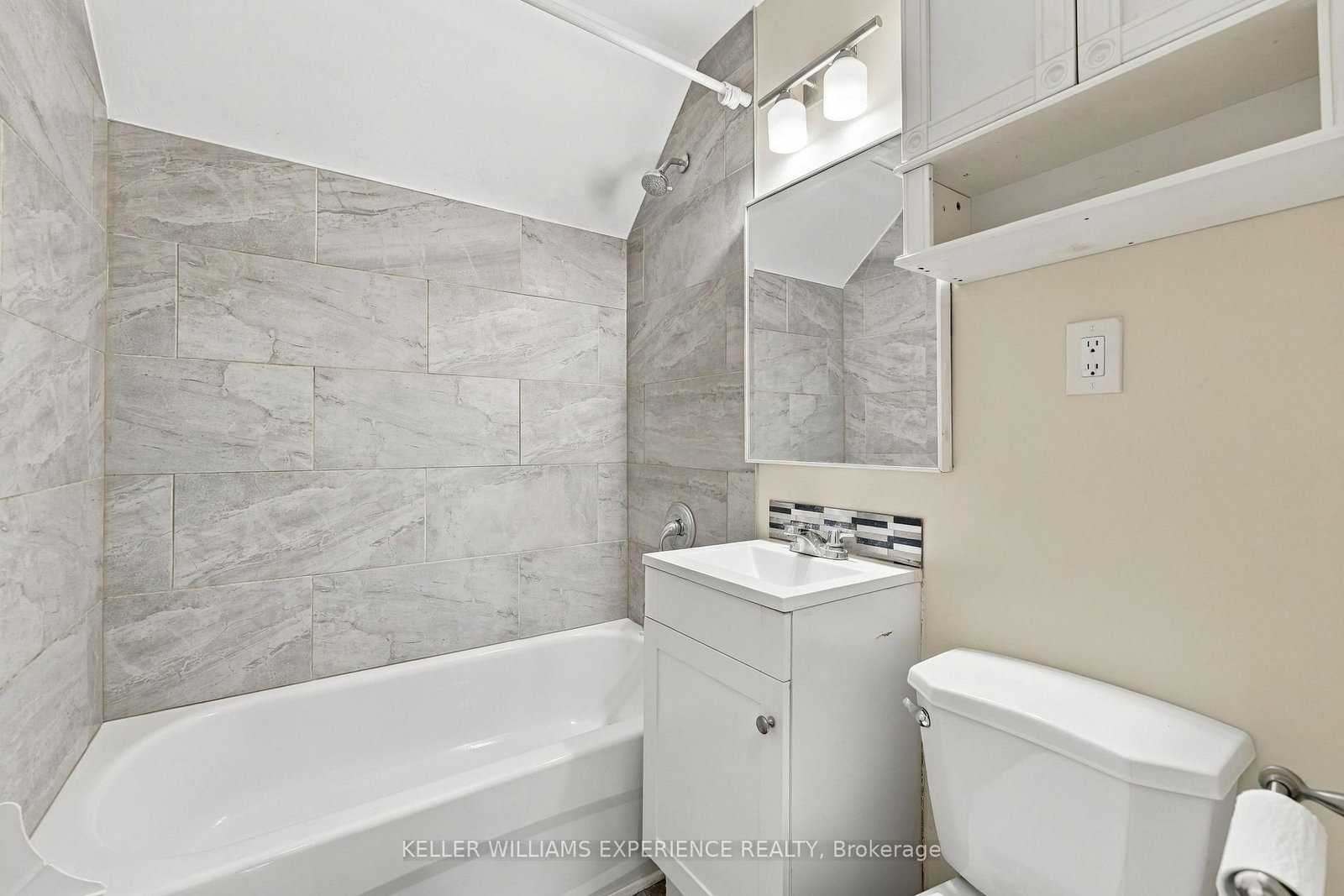 154 Fifth Street photo 9