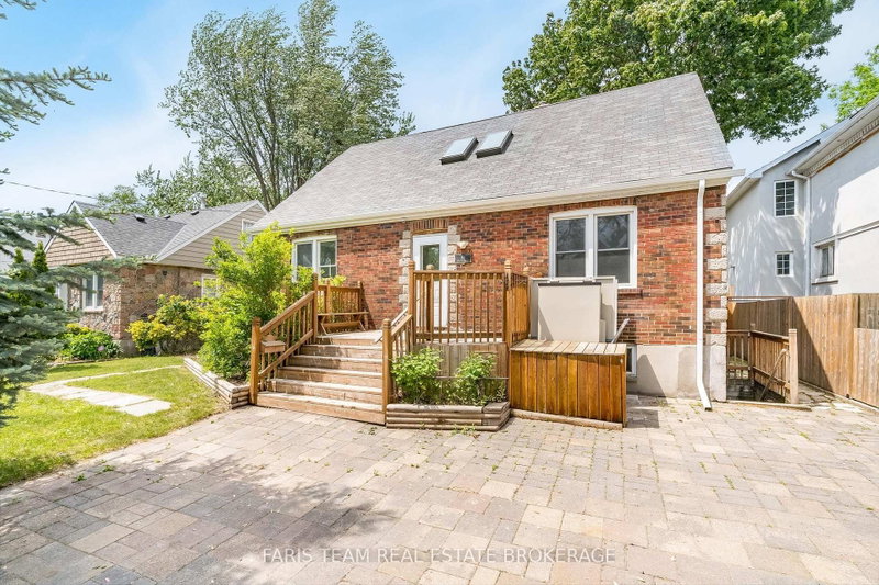 18 Holgate St photo 3