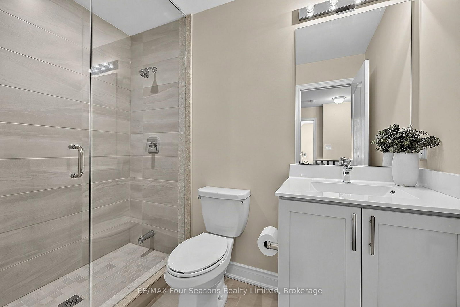 2 Shipyard Lane • Collingwood, ON photo 17