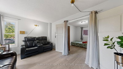 133 Cardinal Street • Barrie, ON photo 9