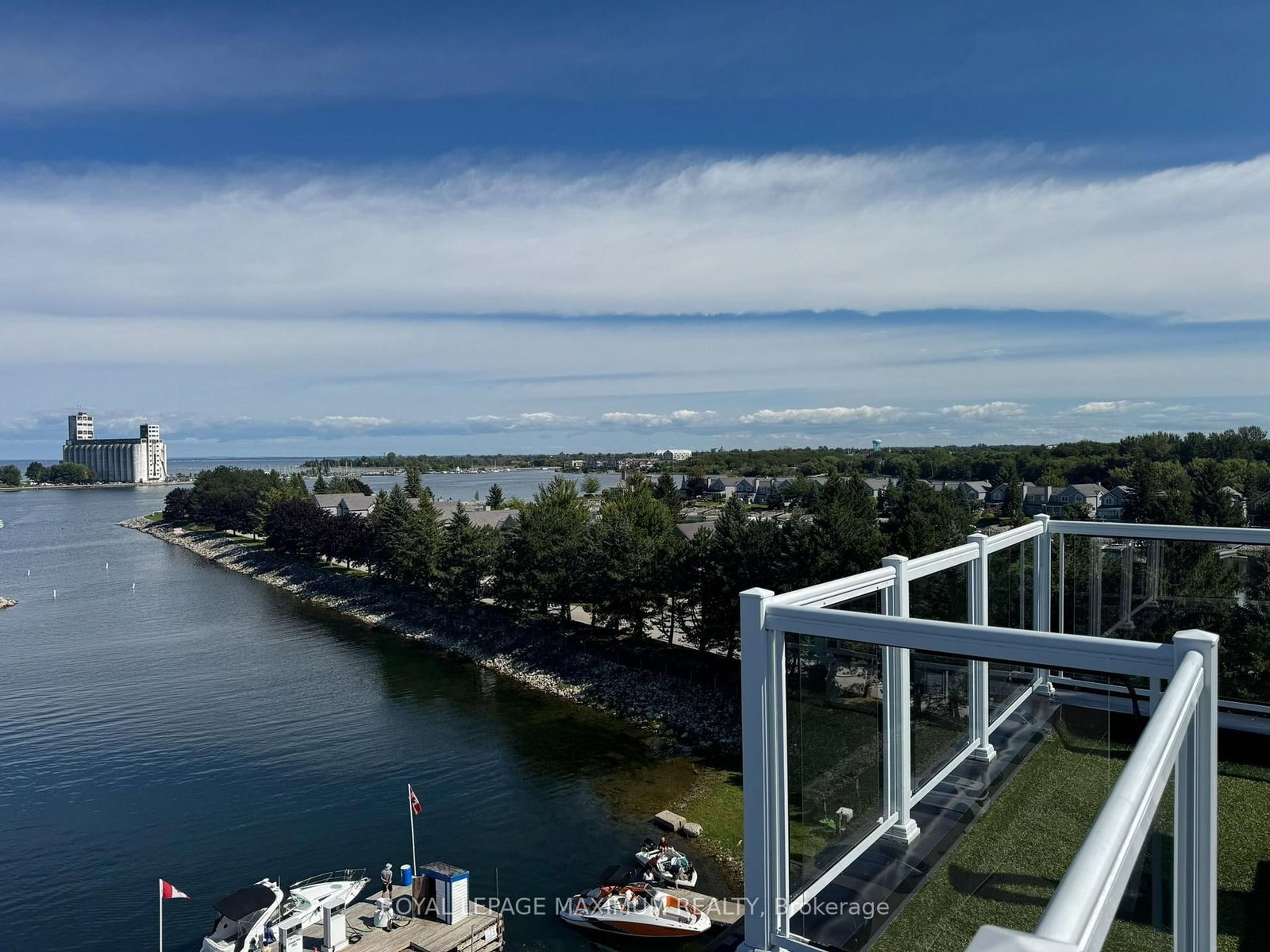 9 Harbour Street • #6112/6114 • Collingwood, ON photo 24