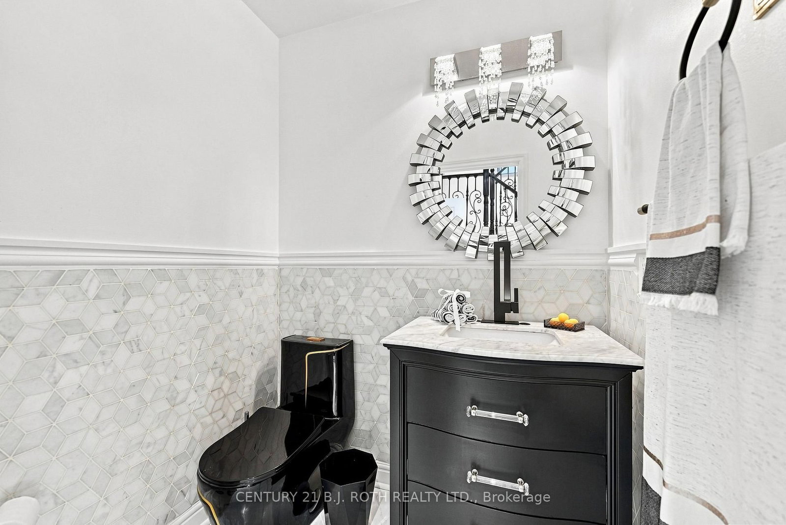 134 Sandringham Drive • Barrie, ON photo 17