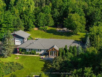 Detached House for sale at 7632 County 9 Road, Clearview, Ontario, L0M 1G0 - Creemore - MLS: S13798764