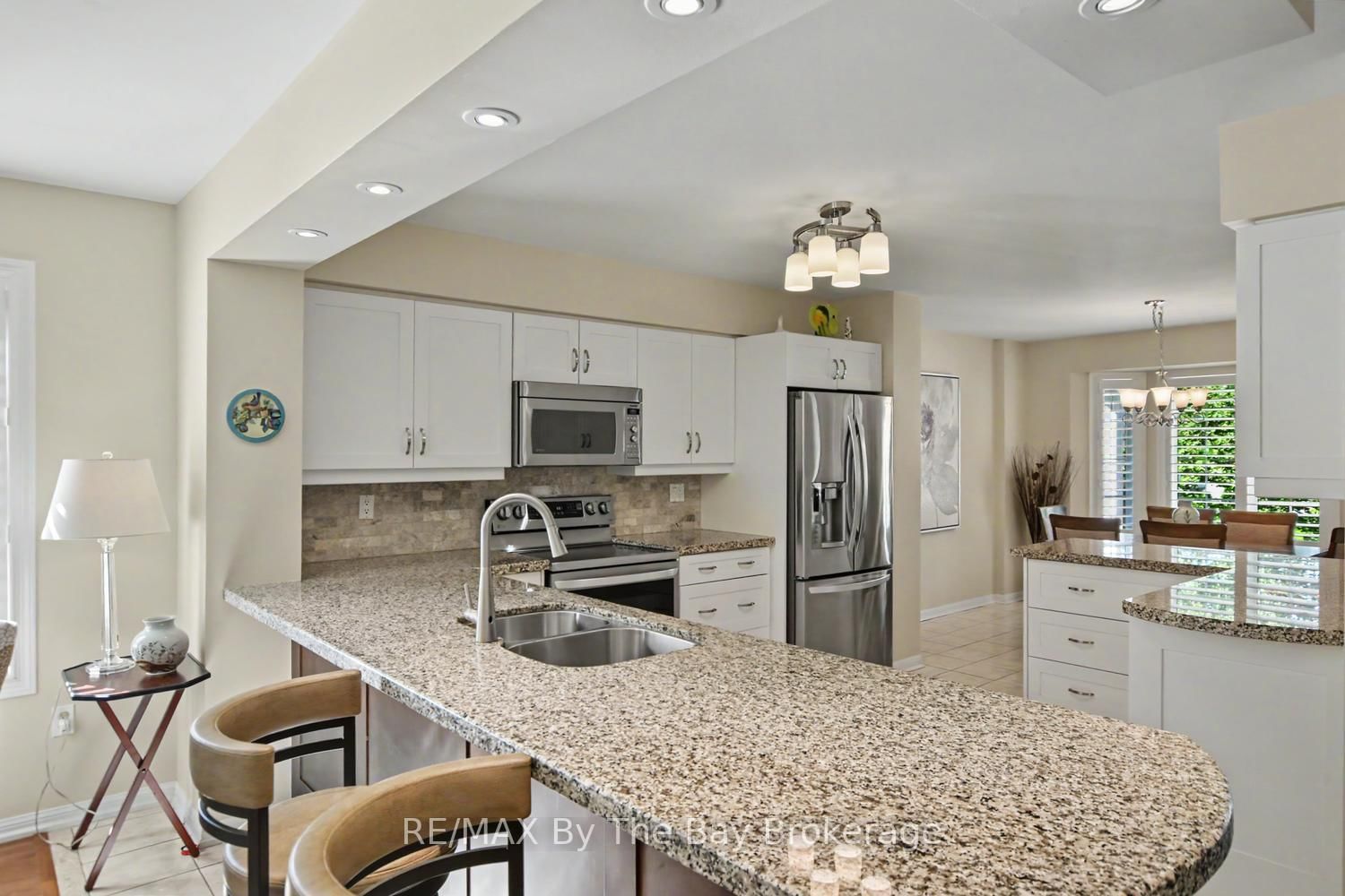 17 Marlwood Avenue • Wasaga Beach, ON photo 11