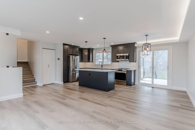 Upper - 20 Ottaway Avenue