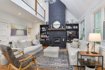 1886 Laughlin Falls Road • Severn, ON photo 6