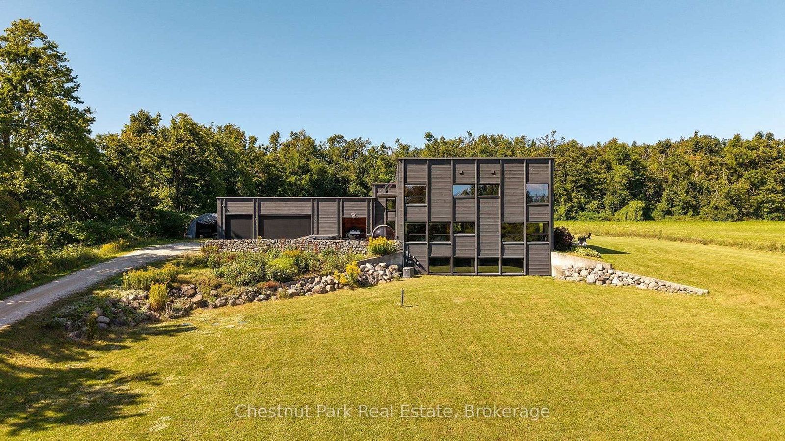 2314 Concession 8 South Nottawasaga • Clearview, ON photo 42