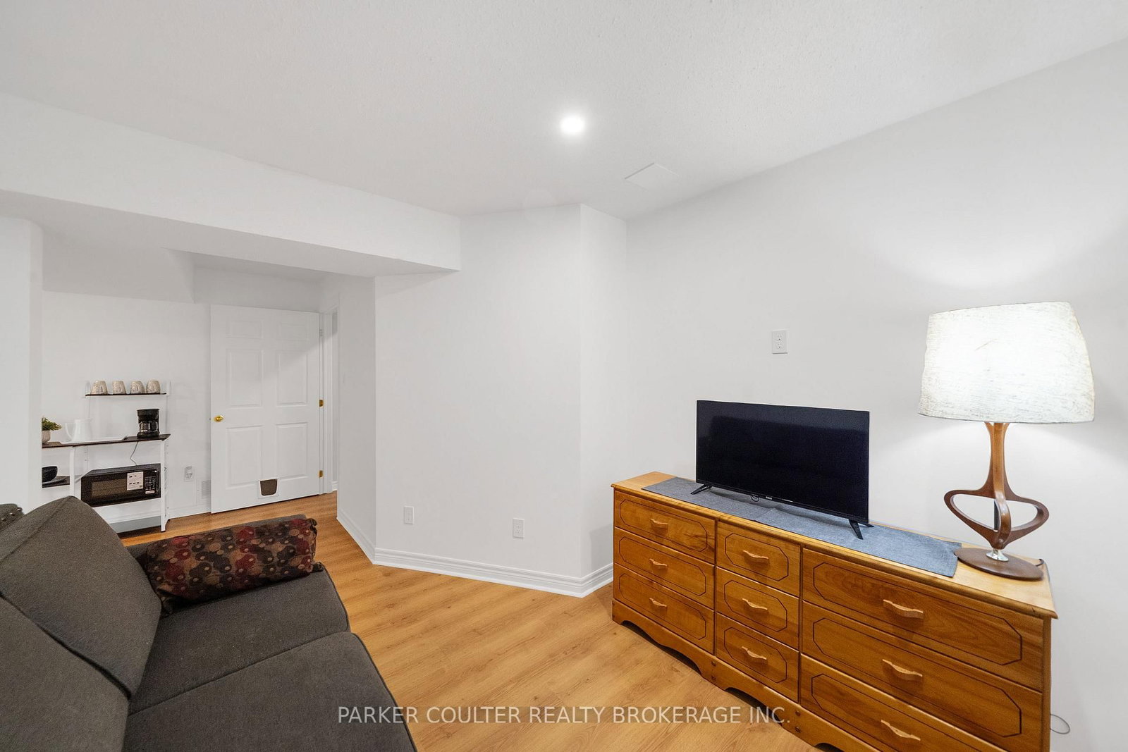 363 Emms Drive • Barrie, ON photo 31