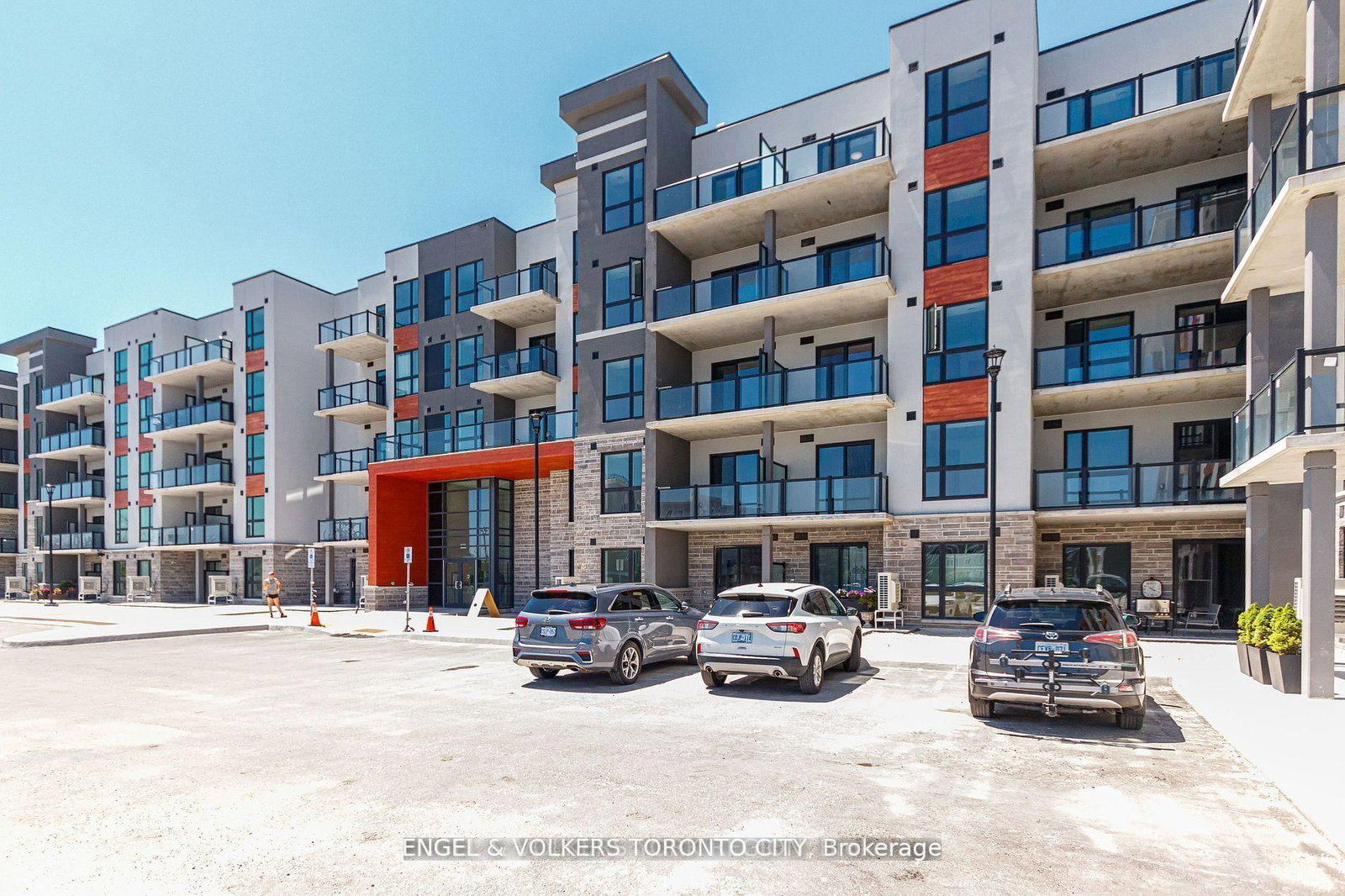 327 - 4 Kimberly Lane E, Collingwood 4
