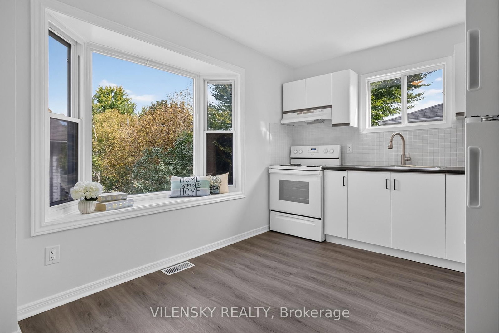 51 Mcconkey Place • Barrie, ON photo 11