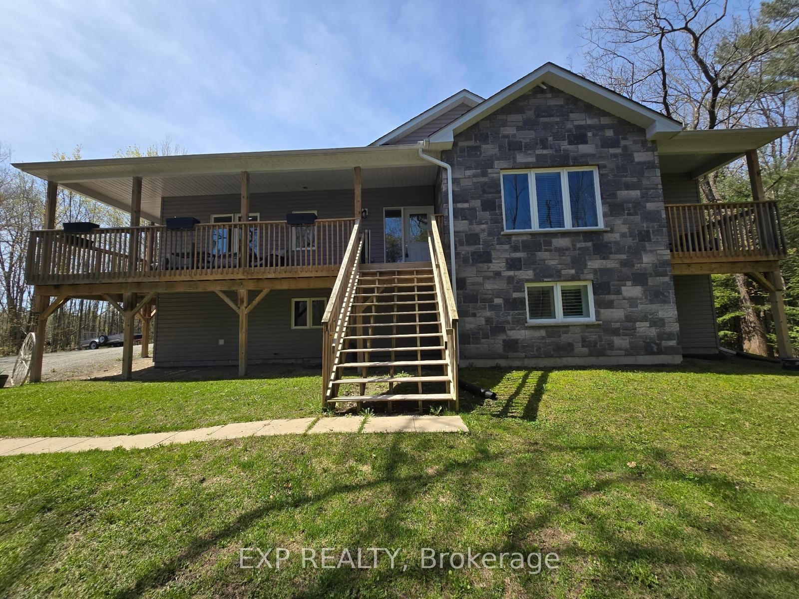 2516 Irish Line • Severn, ON photo 3