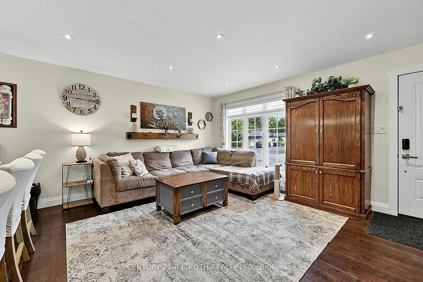 25 Glengrove Avenue • Oro-Medonte, ON photo 15