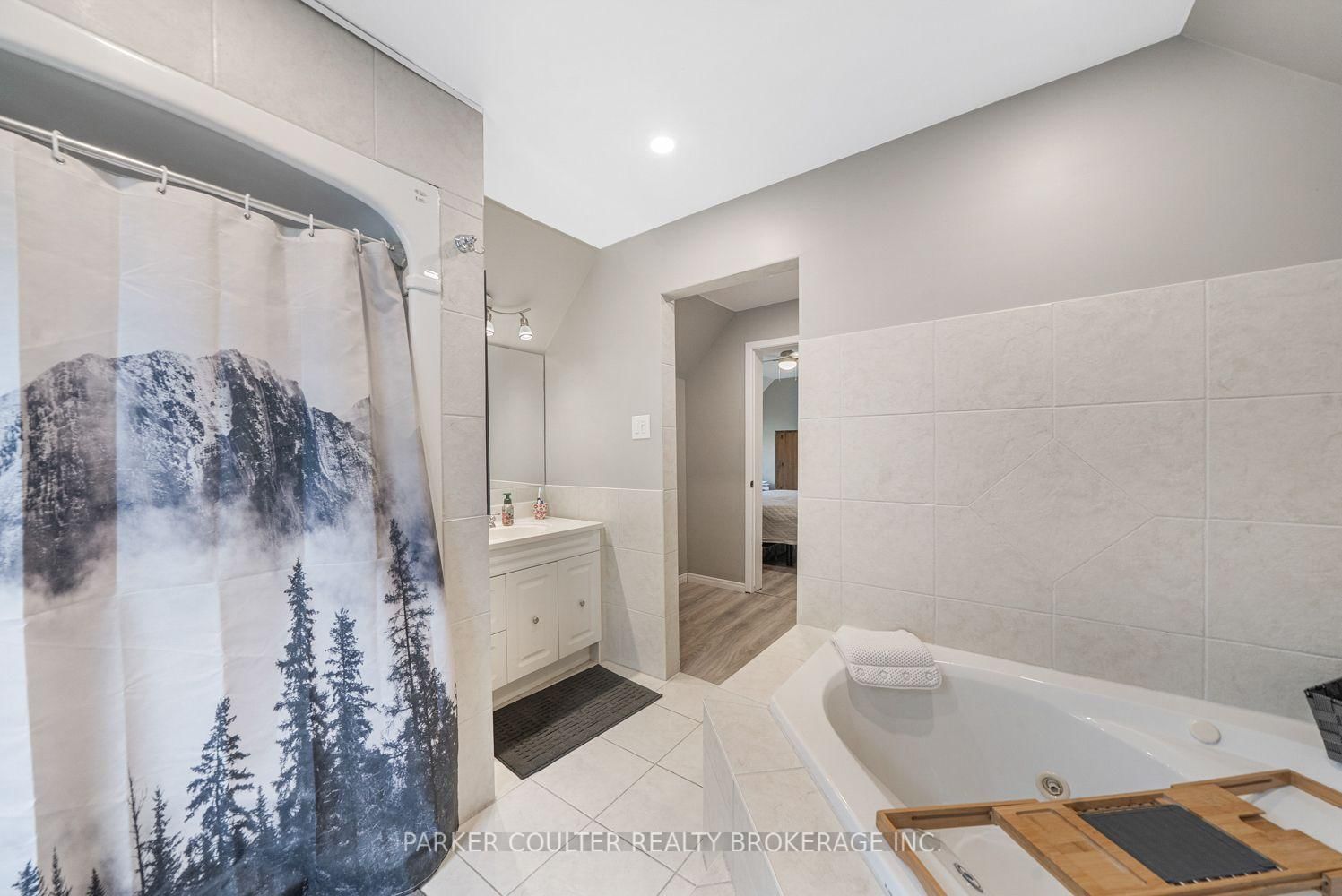 100 Maple Street • Tay, ON photo 30