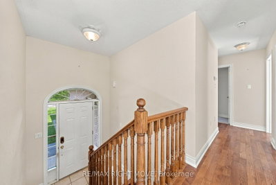 3240 Goldstein Road • Severn, ON photo 6