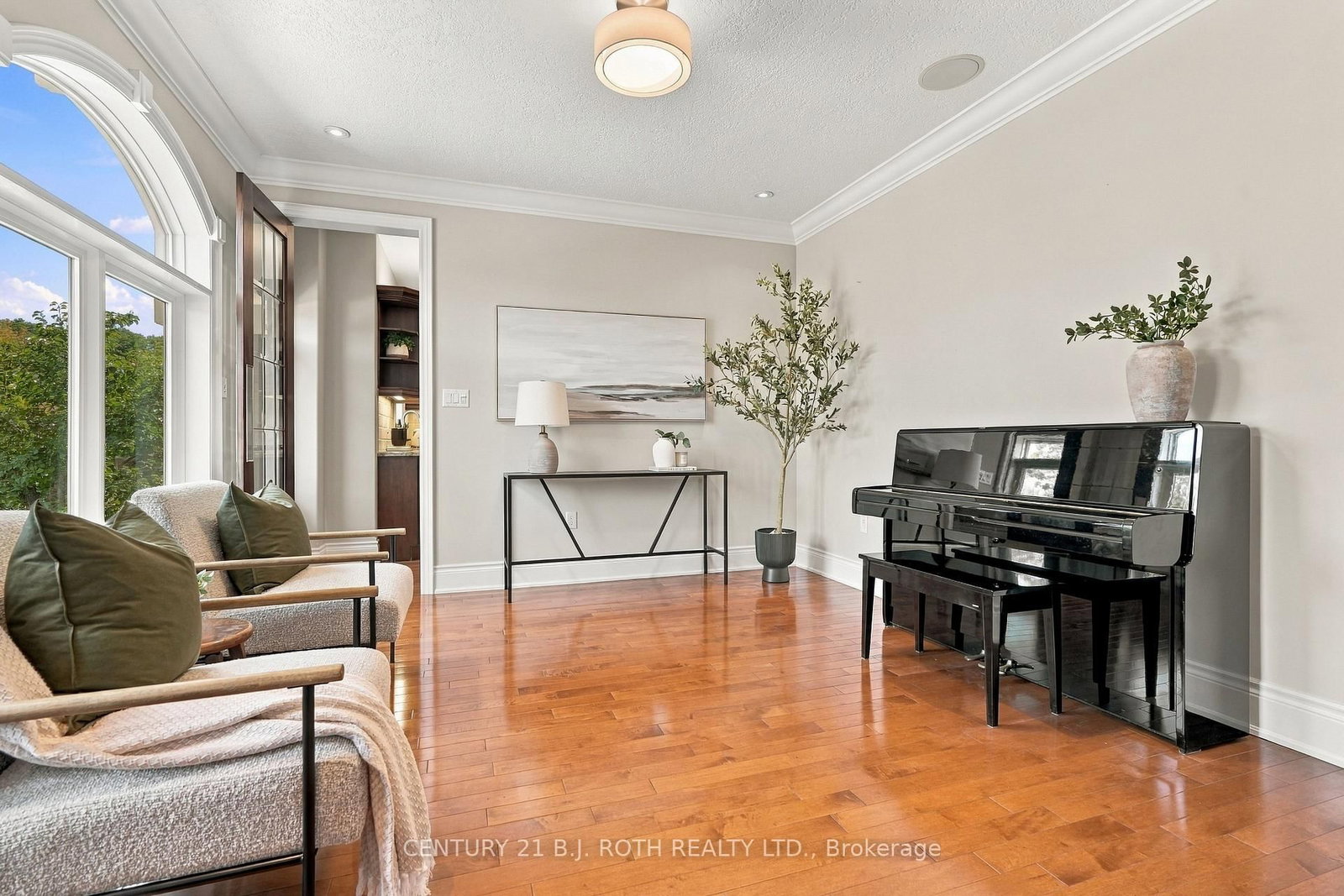 6 Orsi Court photo 6