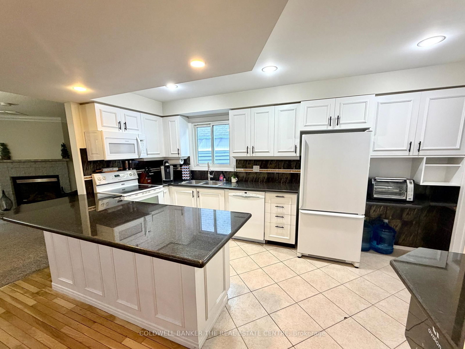 227 Hickling Trail photo 6