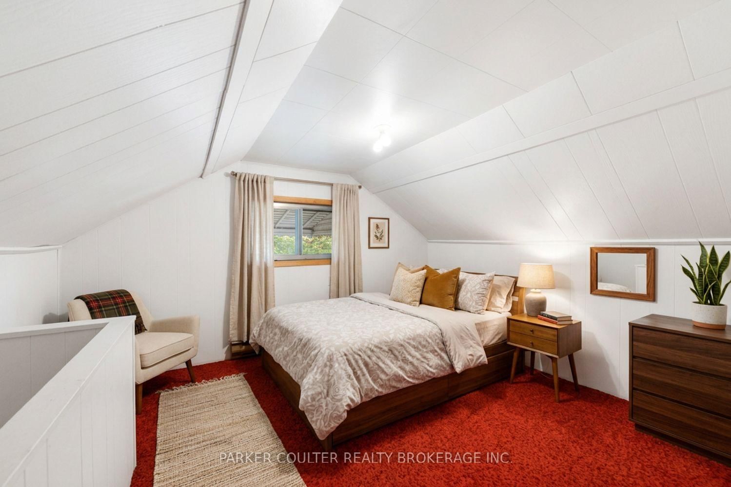 19 Adelaide Street • Barrie, ON photo 23
