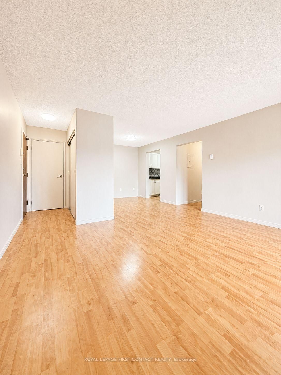 179 Edgehill Drive • #B7 • Barrie, ON photo 4