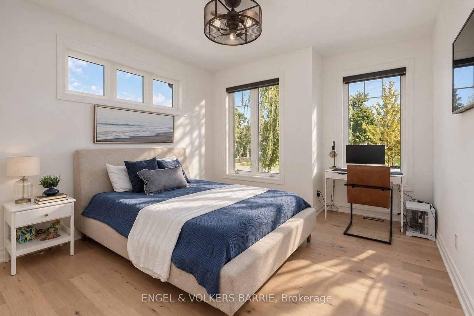 4 Walter James Parkway • Springwater, ON photo 22