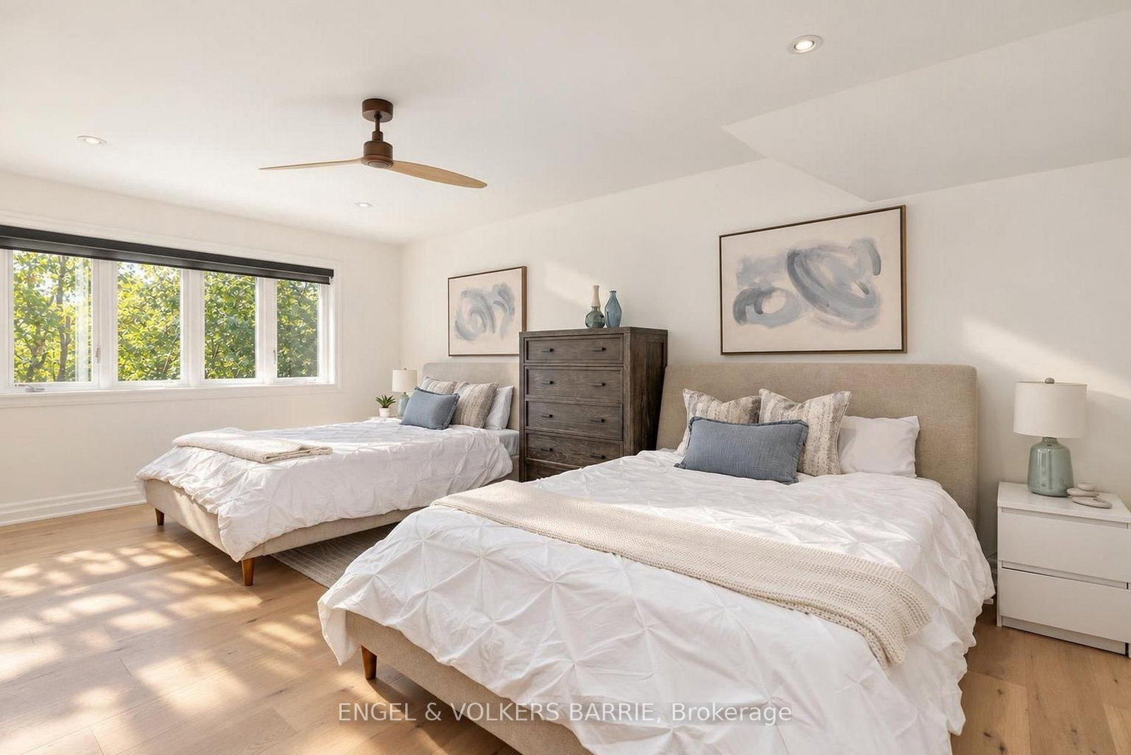 4 Walter James Parkway • Springwater, ON photo 28