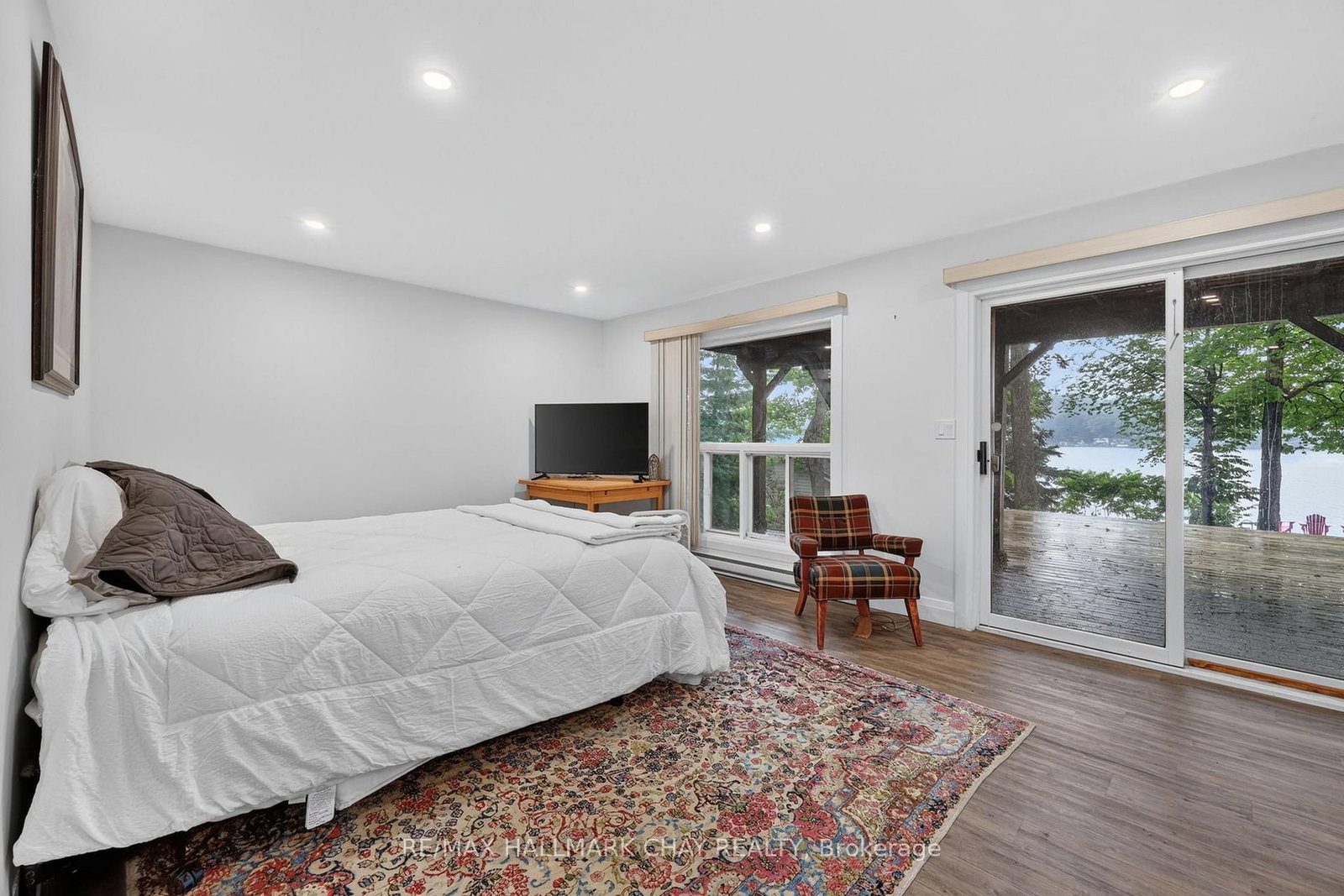 176 Farlain Lake Road E • Tiny, ON photo 31