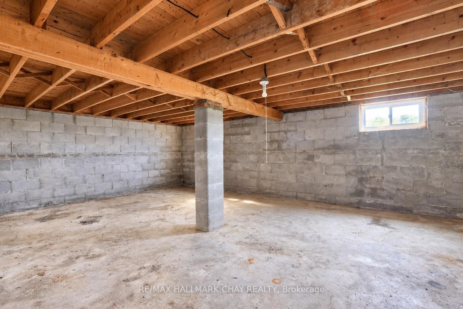 1402 Ridge Road E • Oro-Medonte, ON photo 25