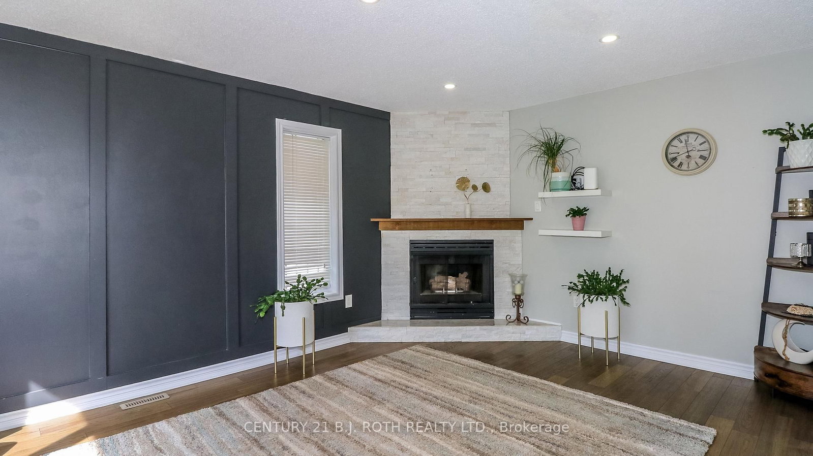 61 Barwick Drive photo 5