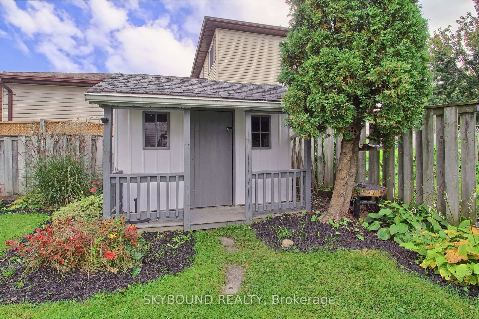 313 Hickling Trail • Barrie, ON photo 39