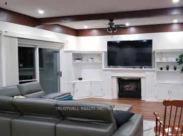 82 Laguna Parkway