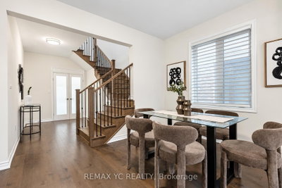 126 Durham Avenue • Barrie, ON photo 4