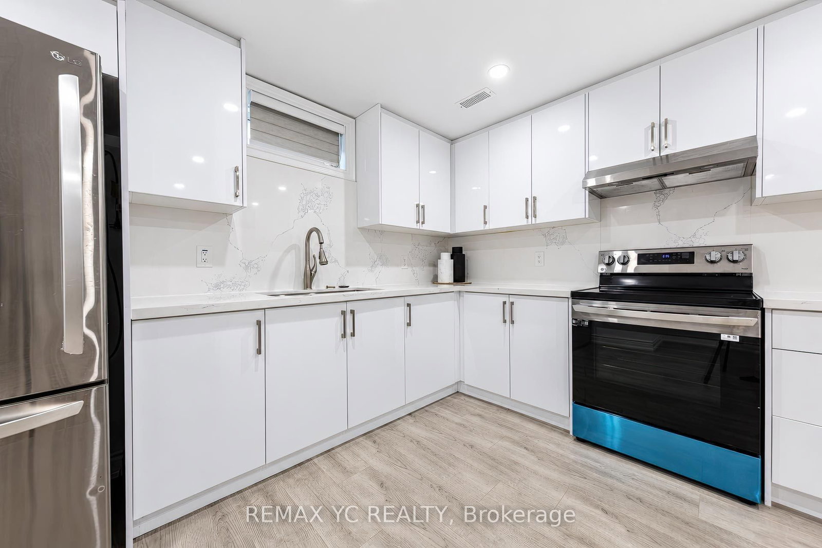 126 Durham Avenue • Barrie, ON photo 33