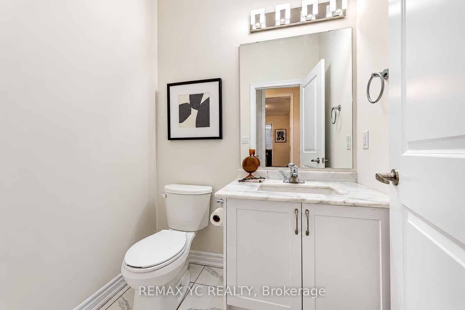 126 Durham Avenue • Barrie, ON photo 16