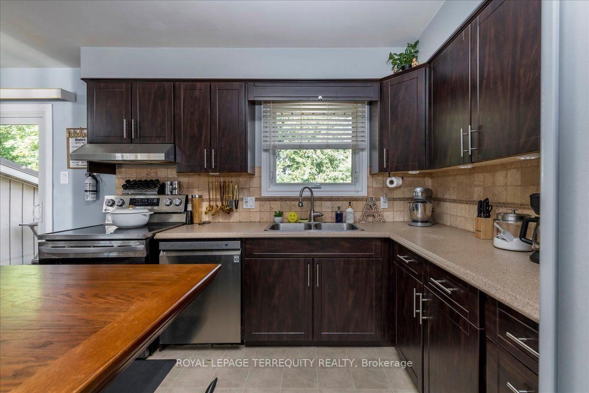 1092 Old Barrie Road W • Oro-Medonte, ON photo 10