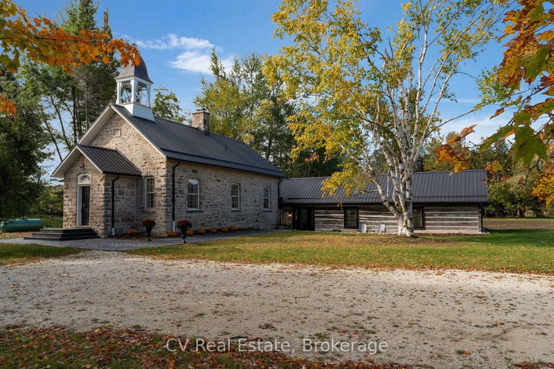 1174 10 Nottawasaga Concession photo 1