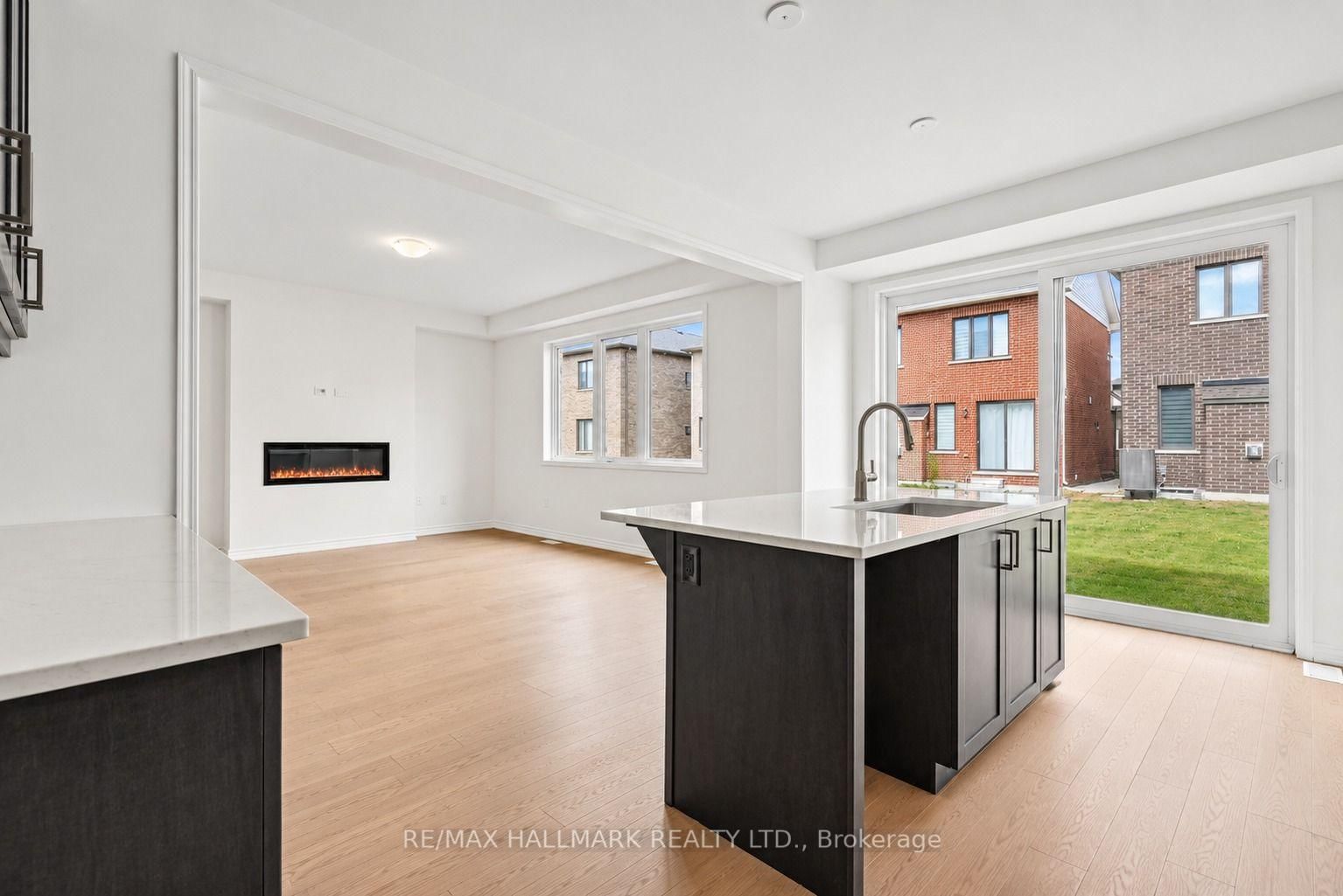 84 Gretzky Avenue • Barrie, ON photo 14