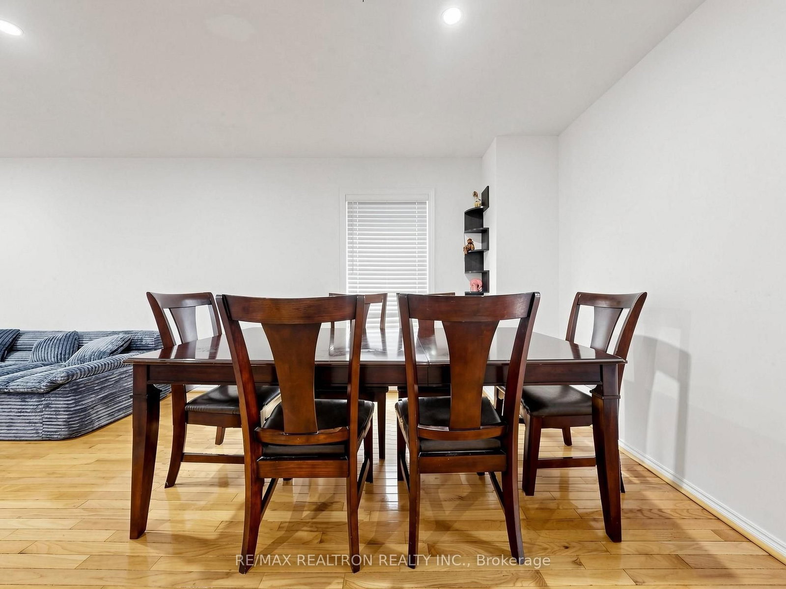 101 Chieftain Crescent • Barrie, ON photo 15