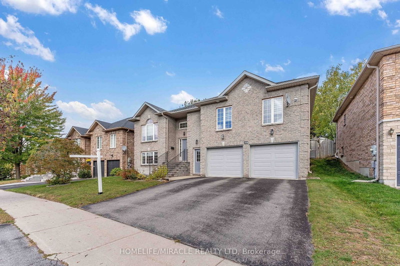 30 Dove Cres photo 2