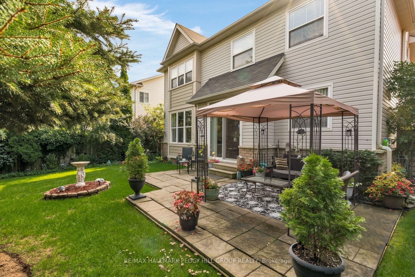 5 Sandringham Drive • Barrie, ON photo 15