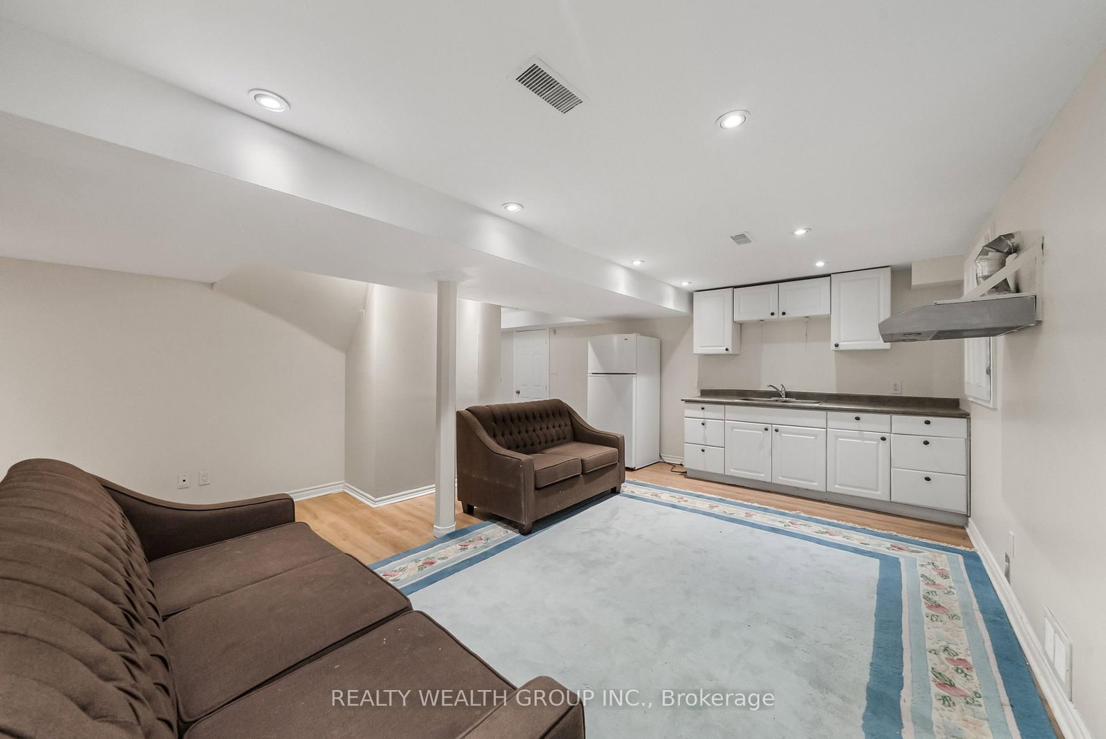 514 Grove Street E • Barrie, ON photo 35