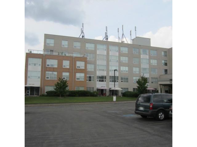 507 - 90 Dean Ave, Barrie, L4N 0M3 | Image 2