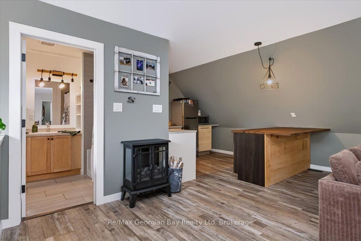 68 Coldwater Road • Severn, ON photo 34