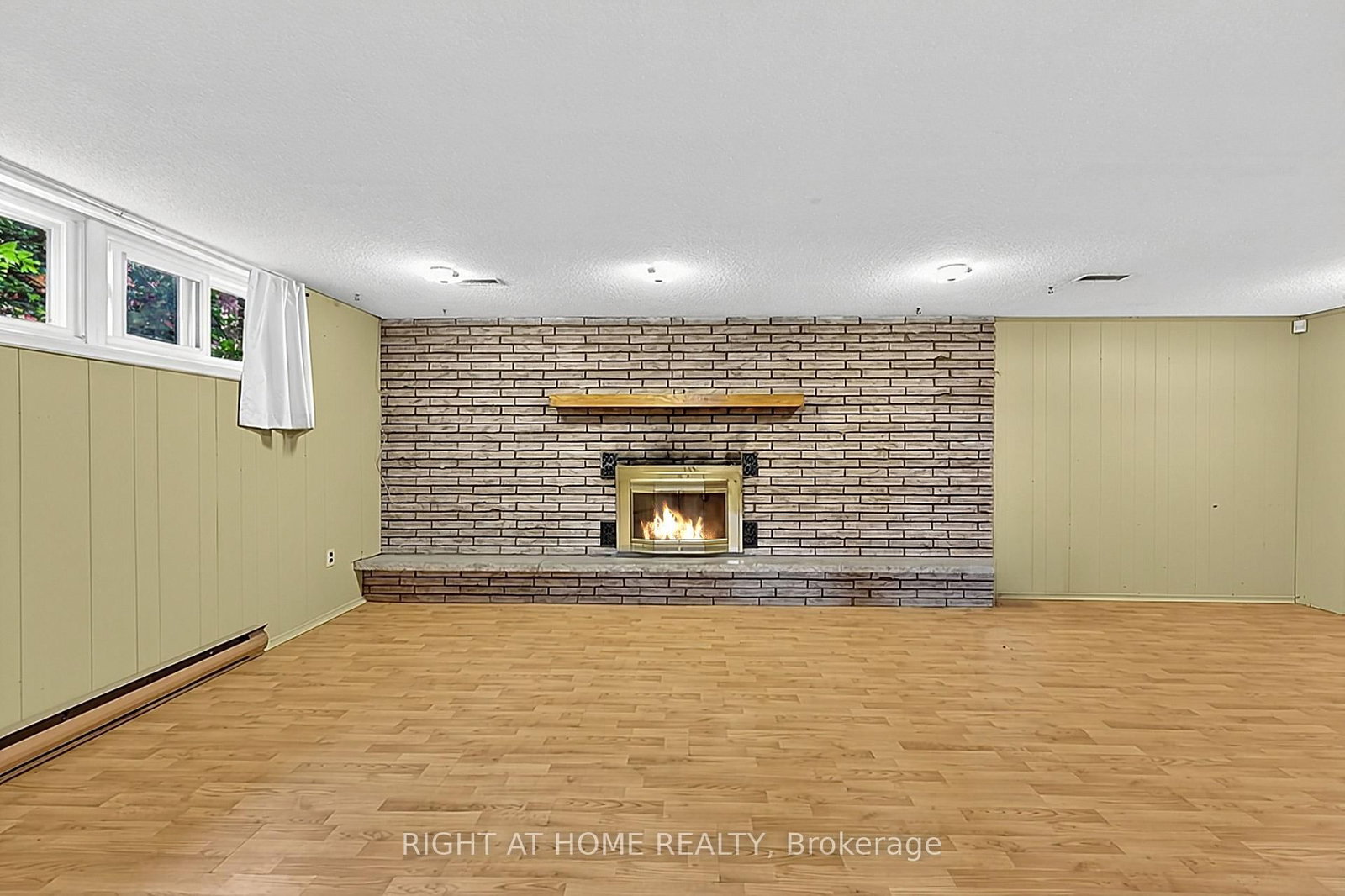 1080 County Road 42 • Clearview, ON photo 43