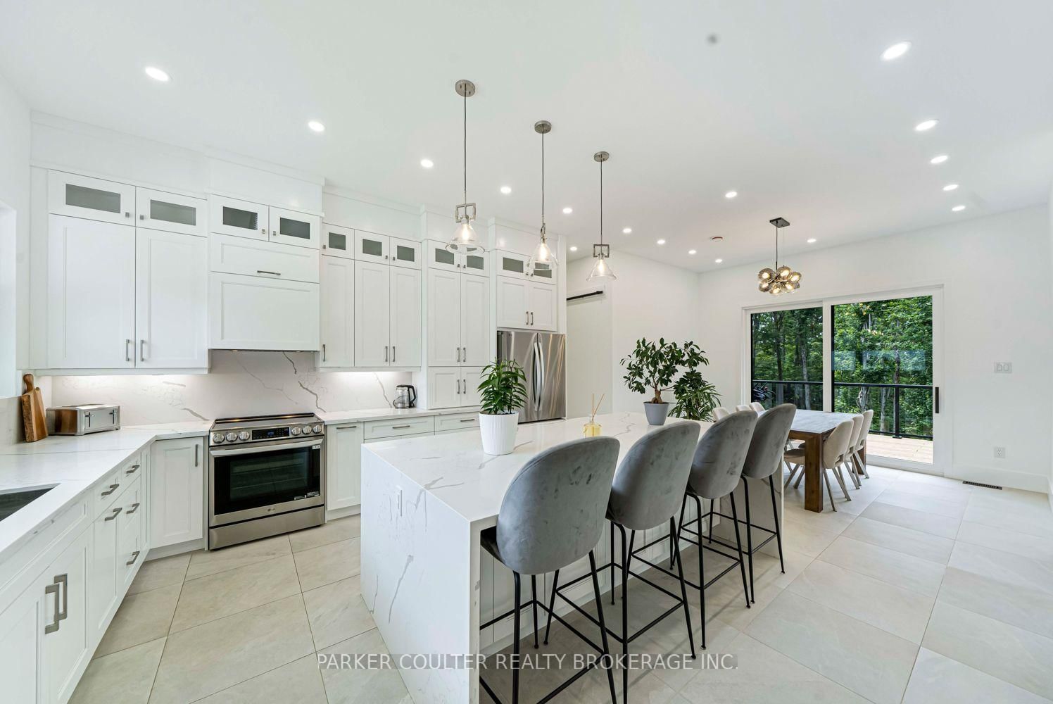 36 Highland Drive • Oro-Medonte, ON photo 11