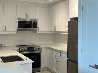 1 Hume St W photo 5